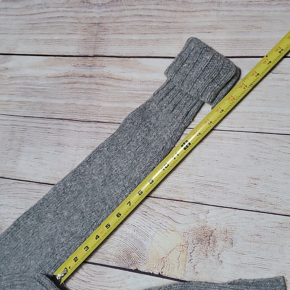 SO Womens Size Large Long Sleeve Grey Sweater - Picture 10 of 13